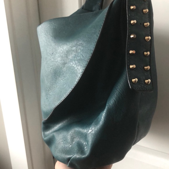 Unique teal hobo extra long studded shoulder strap - Picture 2 of 4